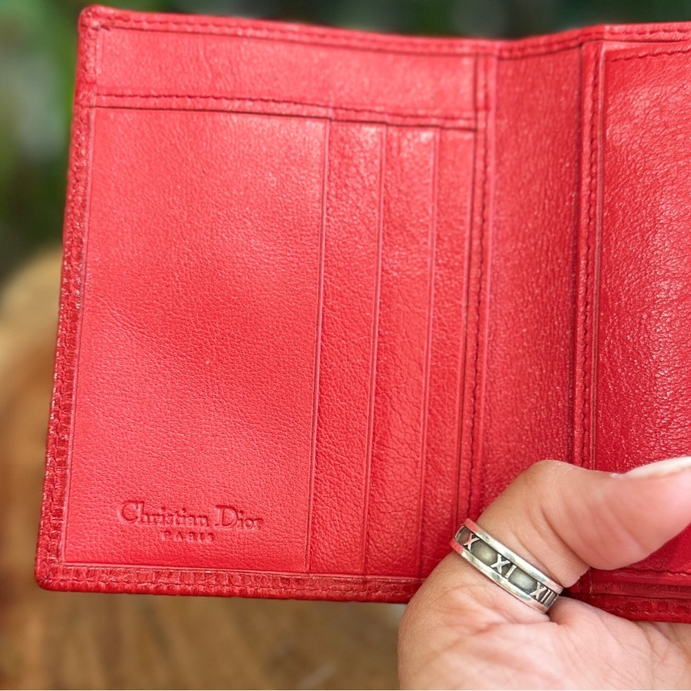 Vintage Christian Dior Red Leather Trifold Wallet Gold Medallion Paris - Picture 5 of 10